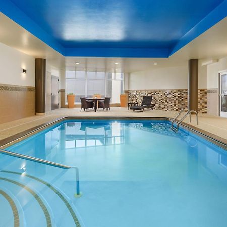 Courtyard Keene Downtown Экстерьер фото